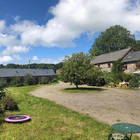 Gernos Farmhouse Llandysul ภายนอก รูปภาพ