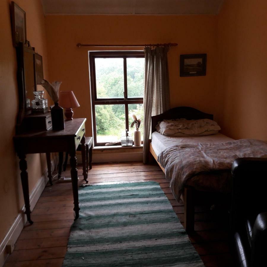 Gernos Farmhouse Llandysul ภายนอก รูปภาพ