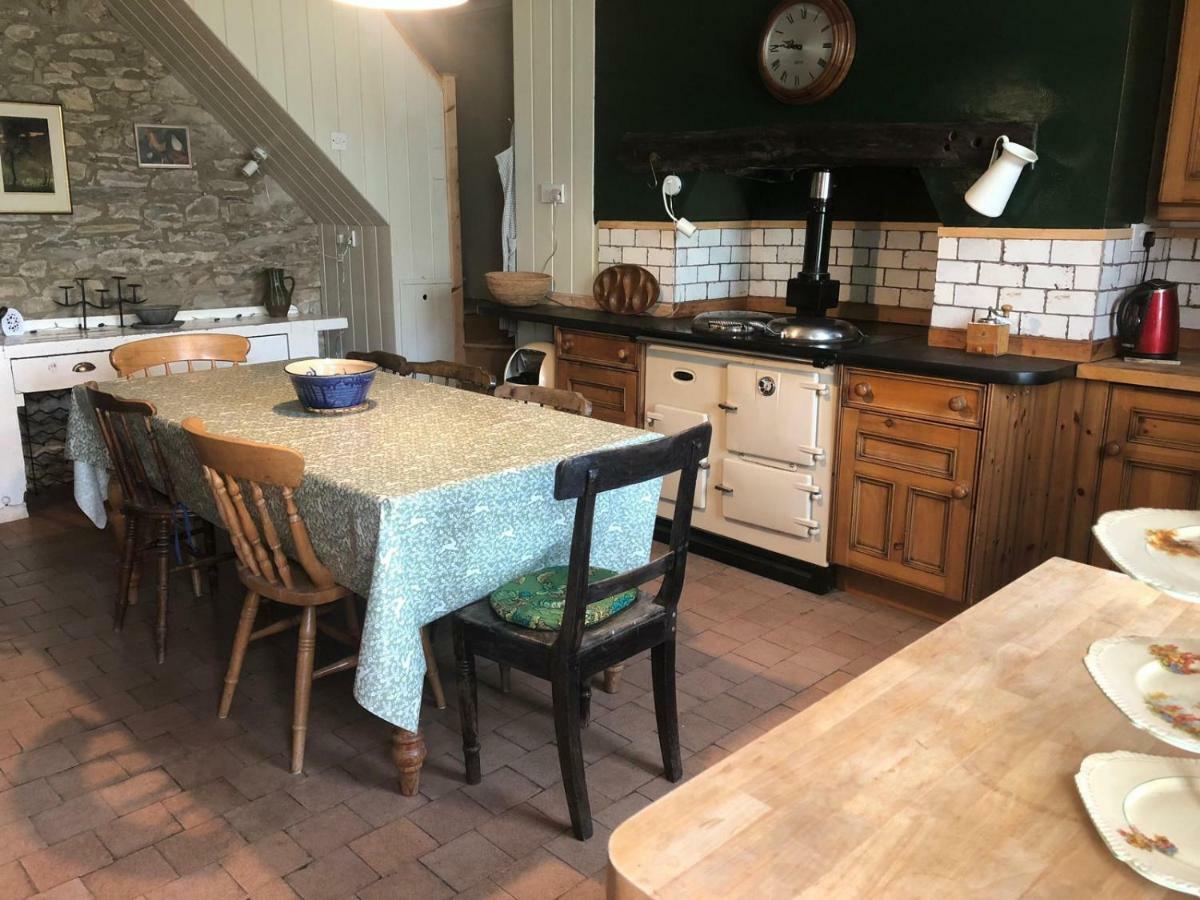 Gernos Farmhouse Llandysul ภายนอก รูปภาพ